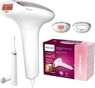 جهاز إزالة الشعر بالليزر Lumea IPL 7000 من Philips